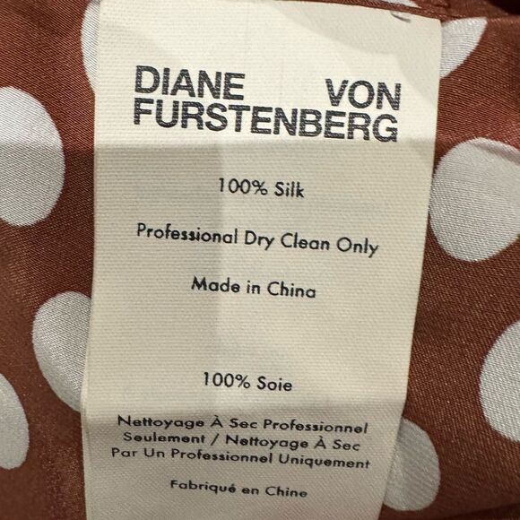 NEW DIANE VON FURSTENBERG $468 TILLY BAKER DOT SILK WRAP MIDI DRESS - Picture 15 of 15